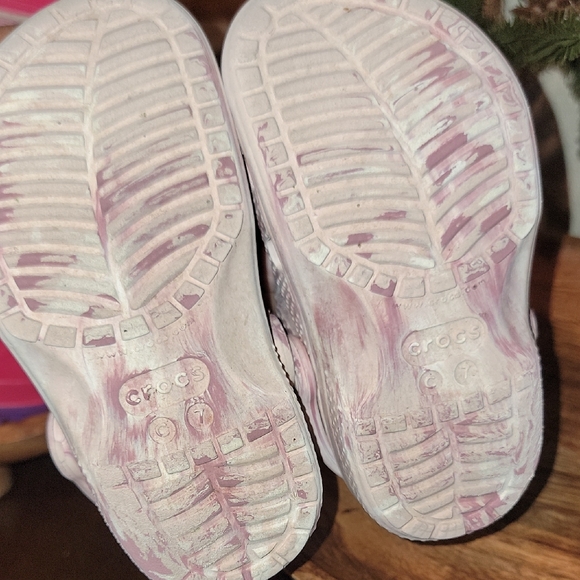 5 Pair Size 7 Toddler Girl Shoe Lot Vans, Crocs, Cat And Jack Pink - Picture 5 of 11